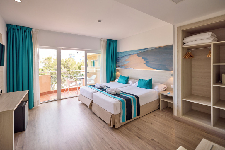 Bedroom 4, Welikehotel Fenix, Baleares