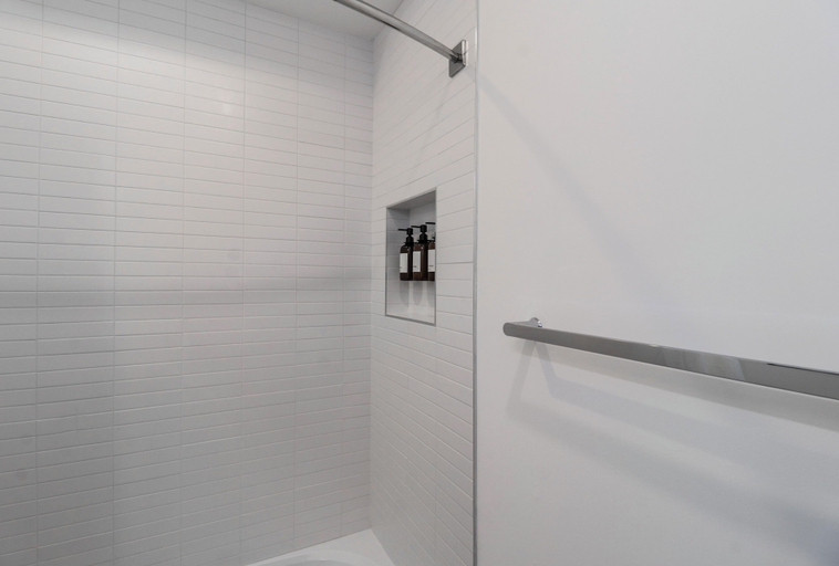 Others 5, Unit 1 Stylish Studio, Washington D.C.
