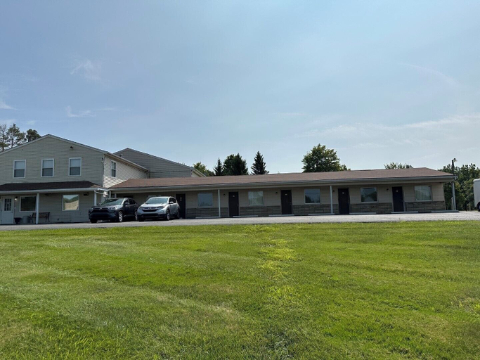 Exterior & Views 4, ELDORADO MOTEL, Lawrence