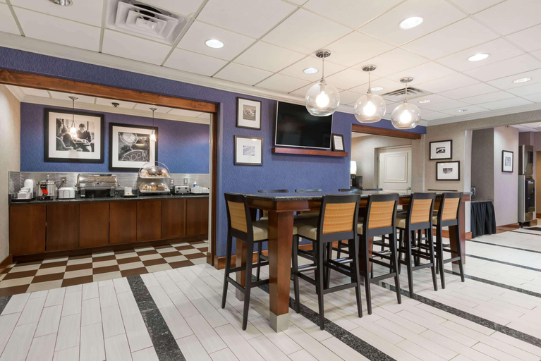 Public Area 2, Wingate by Wyndham Springfield, Fairfax