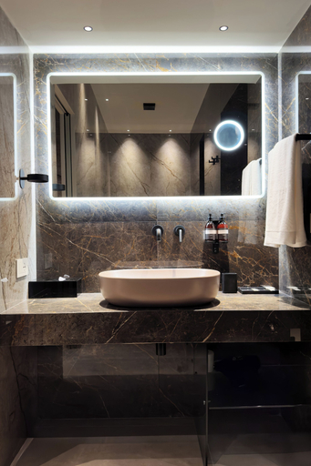 Bathroom 3, Donna Filomena Luxury Suites, Catania
