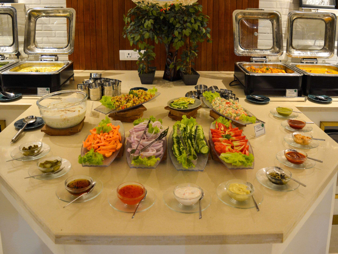 Food & Drinks 5, Comfort Inn Tulip Heights, Bathinda