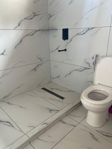 Bathroom 3, Starehe Villa, Arusha Urban