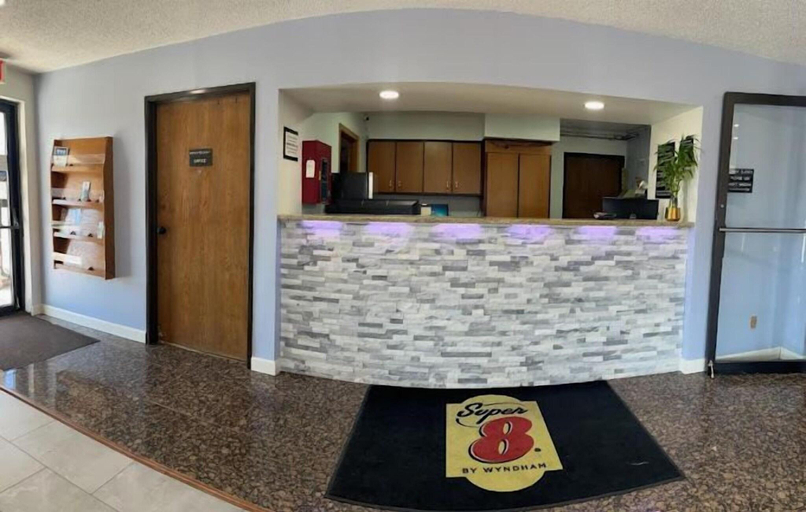 Public Area 3, Super 8 by Wyndham Imlay City, Lapeer