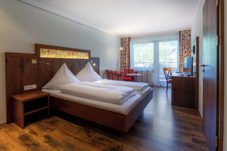 Bedroom 4, Sackmann Wanderhotel, Freudenstadt