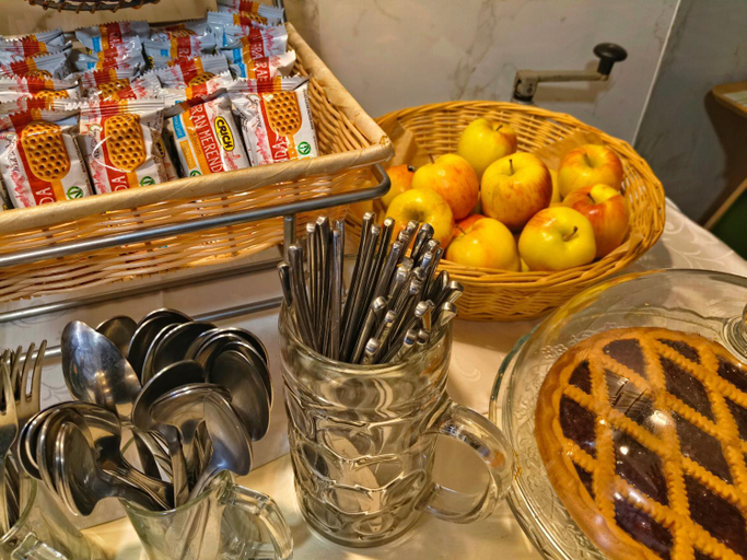 Food & Drinks 4, HOTEL ZUCCONI, Pistoia