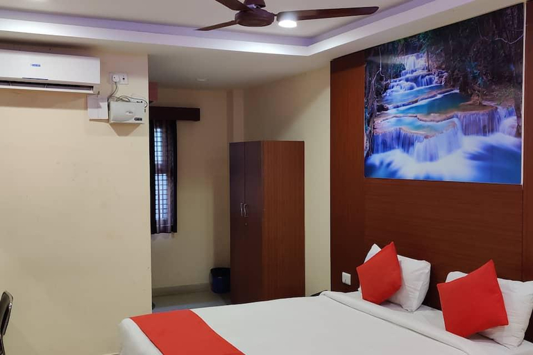 Bedroom 2, Kumaran Millenium Residency, Vellore