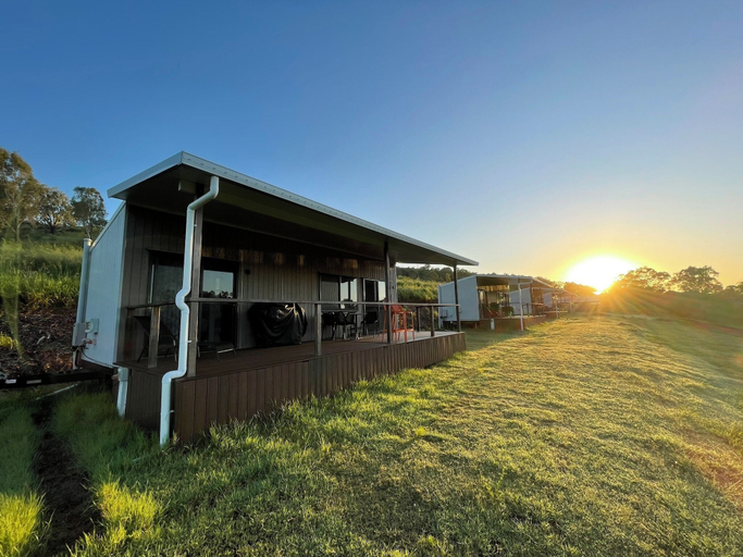 Exterior & Views, High Valley Dawn Permaculture Farm, Livingstone - Pt B