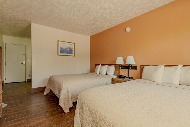 Bedroom 4, Americas Best Value Inn Austinburg, Ashtabula