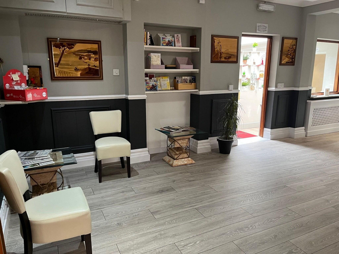 Public Area 2, Sorrento Hotel, Cambridgeshire