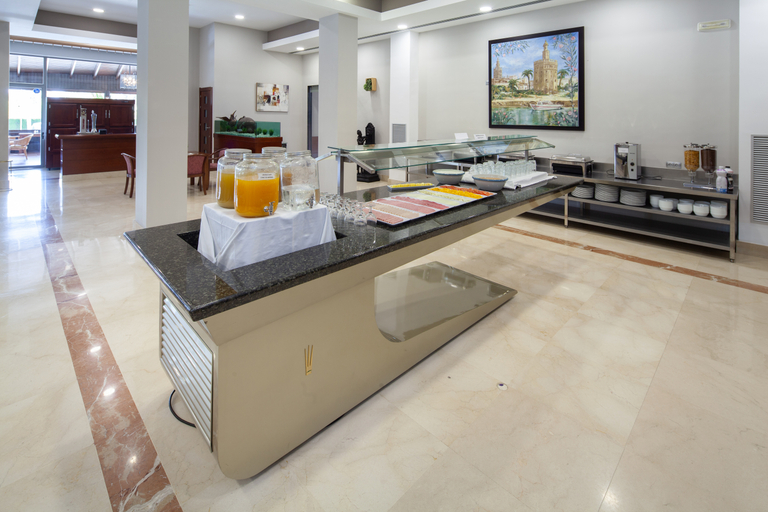 Food & Drinks 4, Hotel Leflet Sanlucar, Sevilla