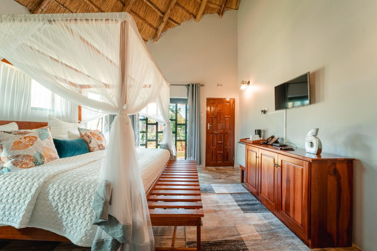 Bedroom, Peniel Retreat Centre, Hwange