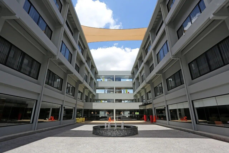 Exterior & Views 2, S Ratchada Leisure Hotel, Huai Kwang