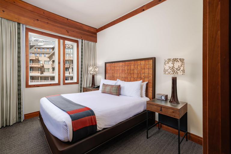 Bedroom 25