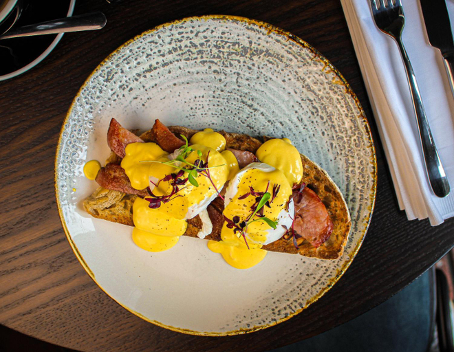 Food & Drinks 5, The Cross Scythes, Derbyshire