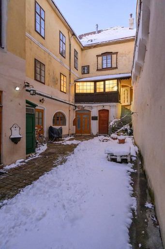 Exterior & Views 2, Spacious 2BR Stay for 6 Heart of Mödling, Mödling