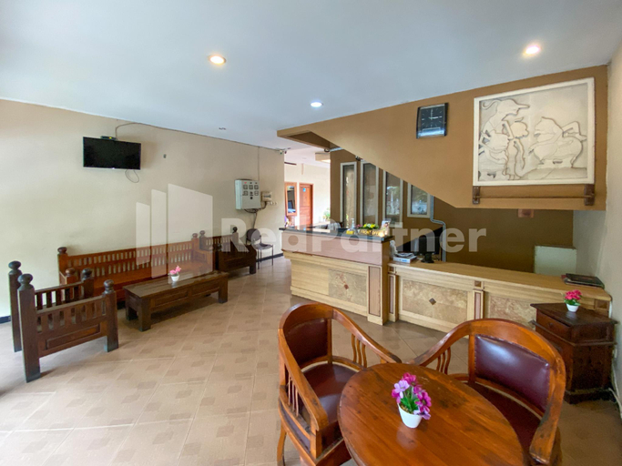 Public Area, Istana Griya 2 Hotel Solo RedPartner, Solo