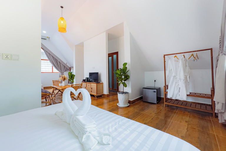 Bedroom 2, Zodiac Bungalows, Kampot