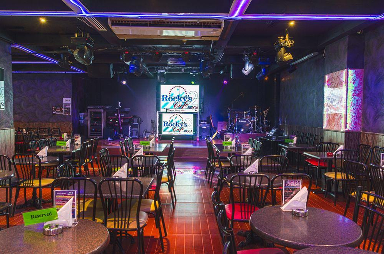 Food & Drinks 5, Ramee Guestline Deira Hotel, Dubai