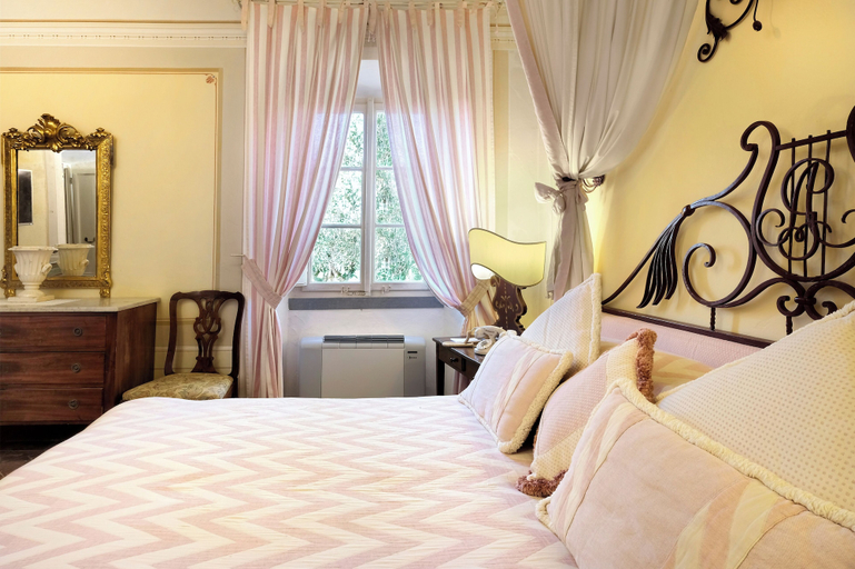 Bedroom 14
