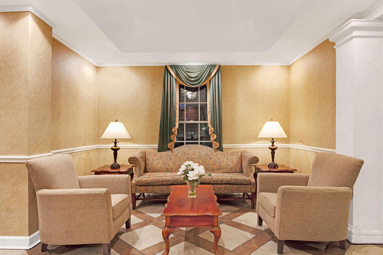 Public Area 2, Baymont by Wyndham Pearl, Rankin