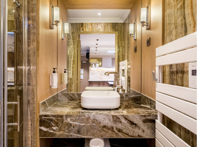 Others 5, Family Suites - Viala I-II-IV, Paris