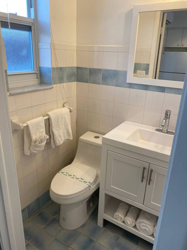 Bathroom 5, Marine Villas 3 in Hollywood, Broward