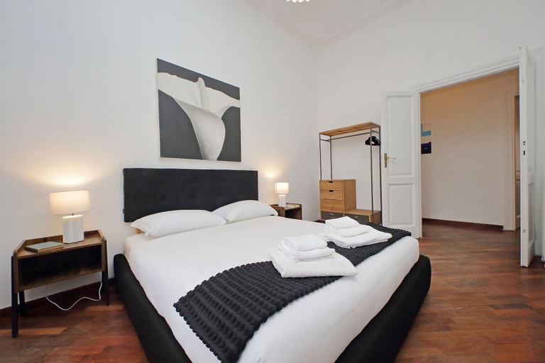 Room 5, Giuliana Giant Apartment, Rome