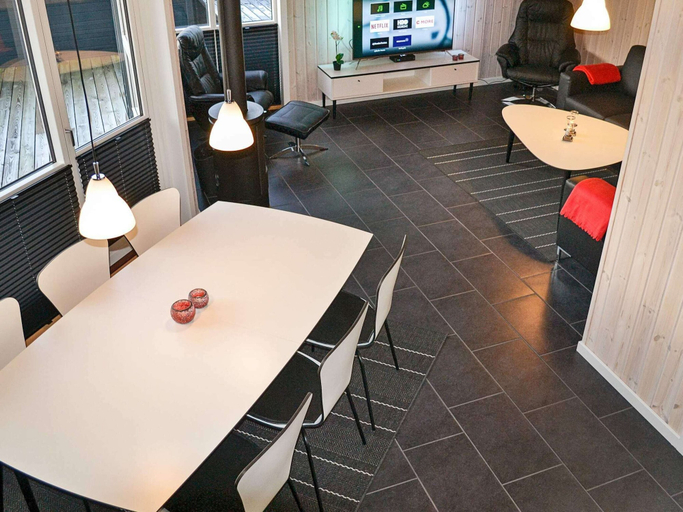 Others 5, 5 Star Holiday Home in Ulfborg, Holstebro
