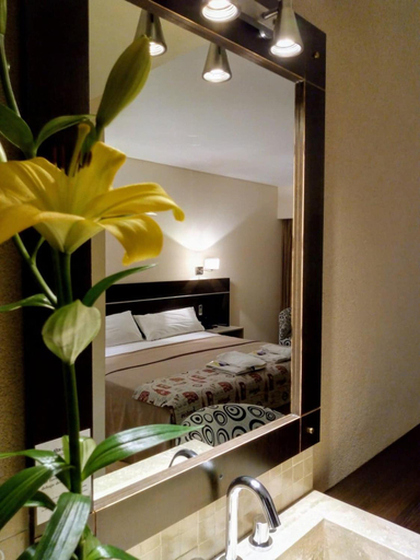 Bathroom, Altos De Merlo Suites, Junín