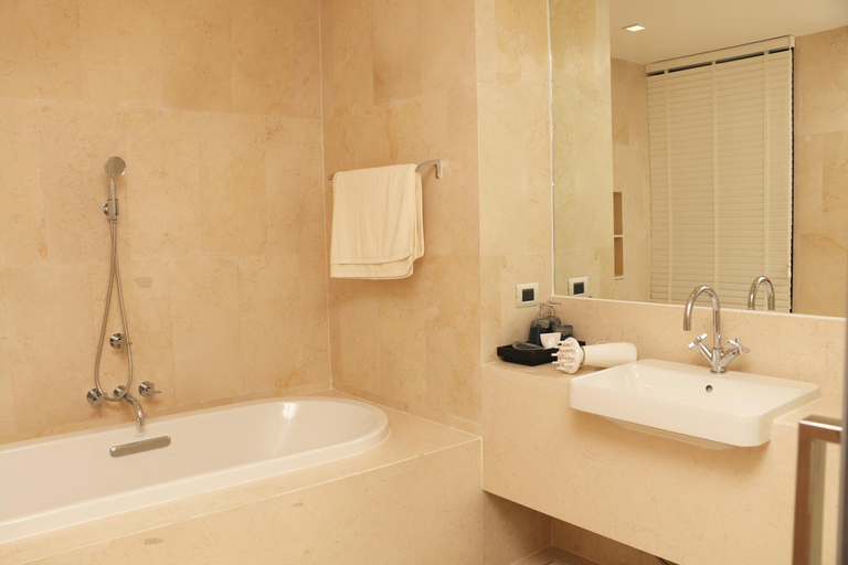 Bathroom 5, Baan Mai Khao, Phuket Island