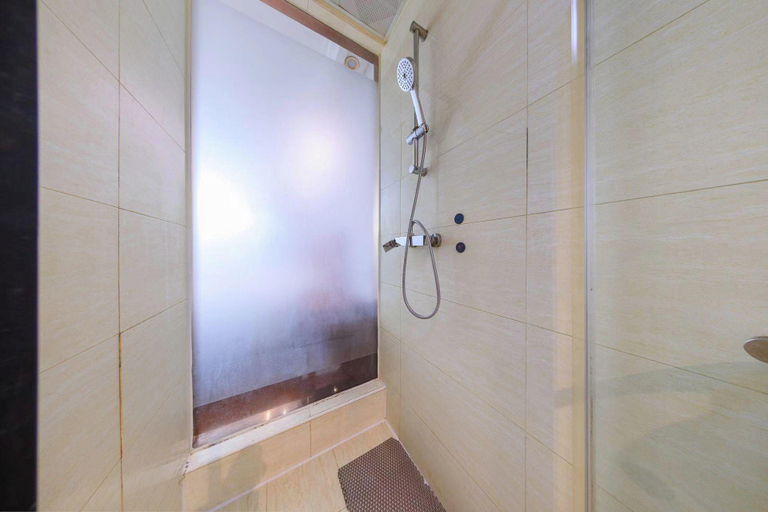 Bathroom 4, Elong Yam Hotel (Beijing Huilongguan Pingxifu Subway Station), Beijing