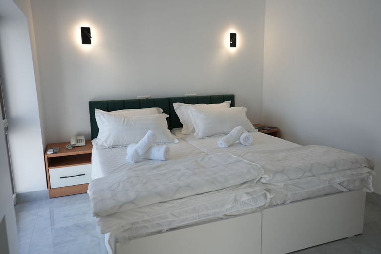 Bedroom 3, Kamilovs' Hotel, Tashkent City