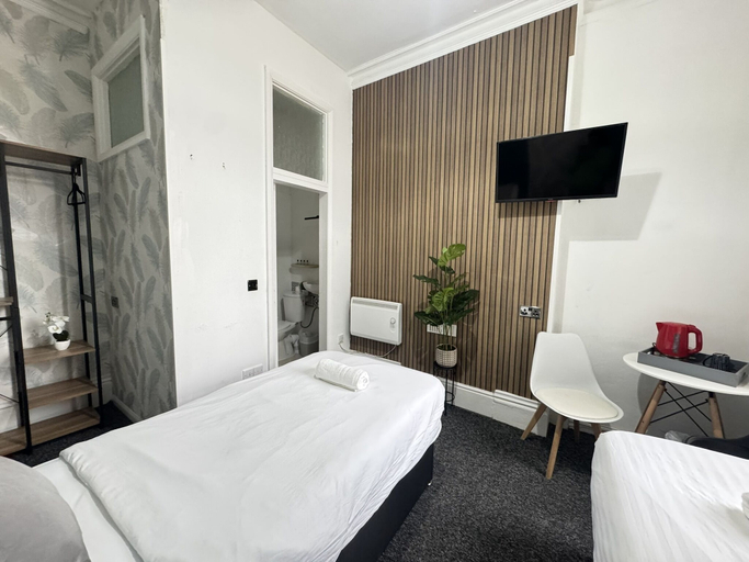 Bedroom 3, Marine Parade Hotel, East Sussex