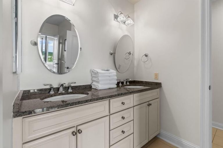 Bathroom, The Wharf 902 by Youngs Suncoast, Baldwin