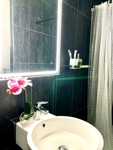 Bathroom 3, La Suite Hotel - Self Check-in, Main-Kinzig-Kreis