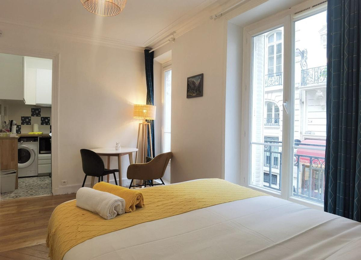 Bedroom, Sunshine apt/500m to Printemps/elevator, Paris