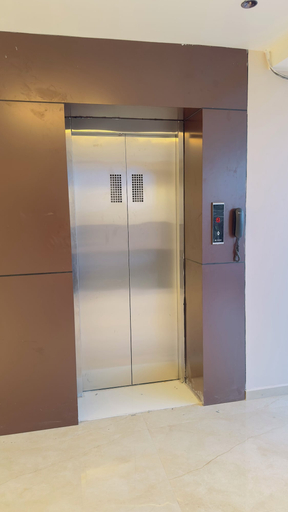 Others 3, Hotel Presidency, Surat