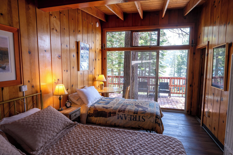 Bedroom 3, Kit Carson Lodge, Amador