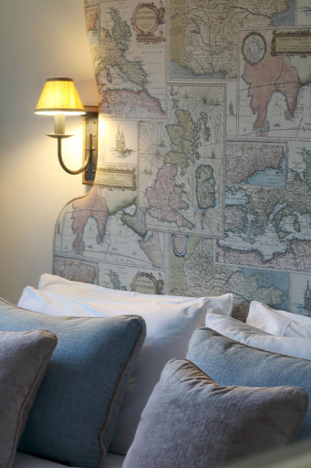 Bedroom 2, The Harcourt Arms, Oxfordshire