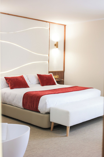 Bedroom 2, Hospedium Hotel A Mar, Badajoz