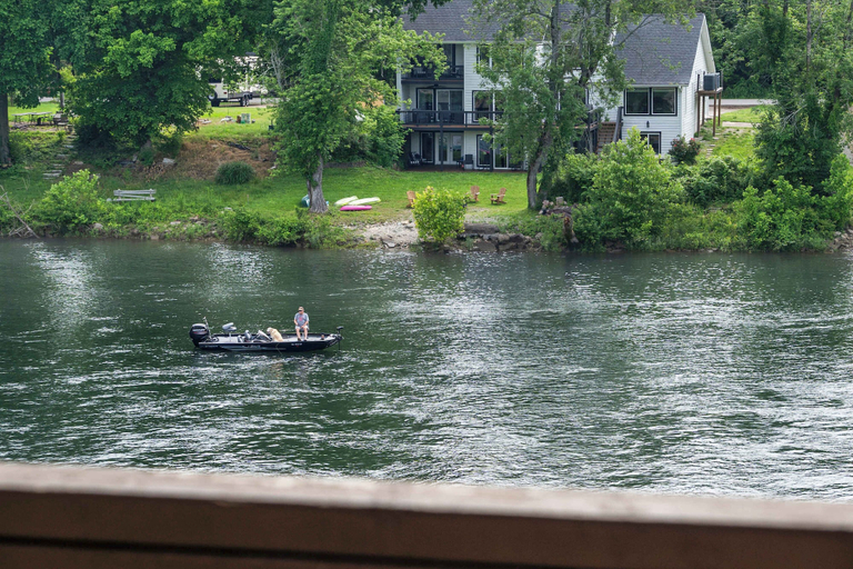 Others 3, Nautical Nest on Taneycomo, Taney