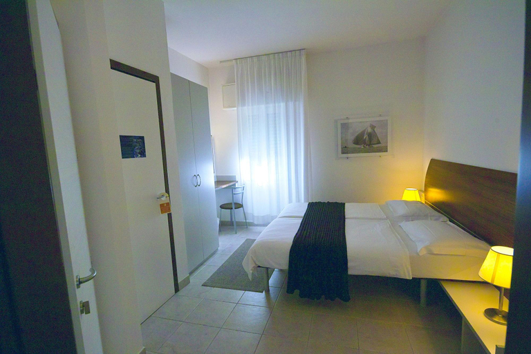 Bedroom 3, Hotel L'Approdo, Genova