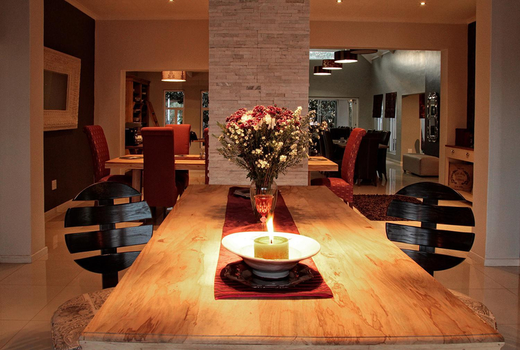 Public Area 3, Village Boutique Hotel, Otjiwarongo