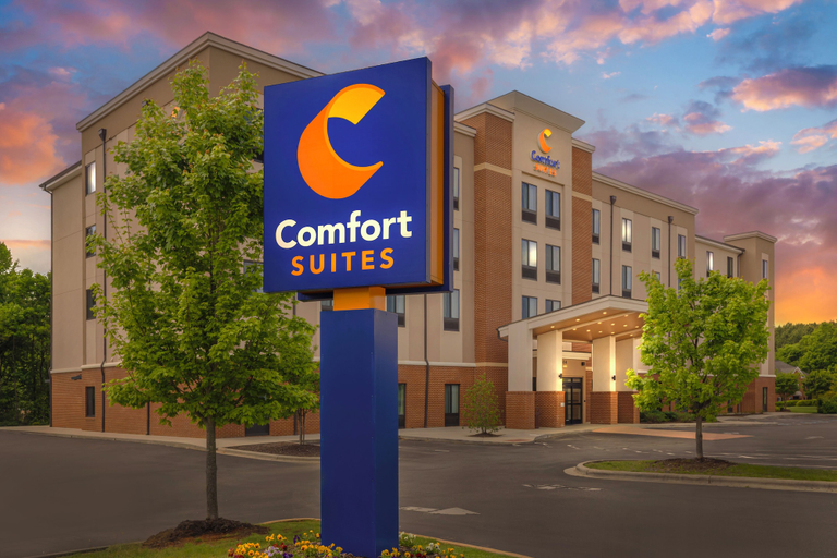 Exterior & Views, Comfort Suites Greensboro - High Point, Guilford