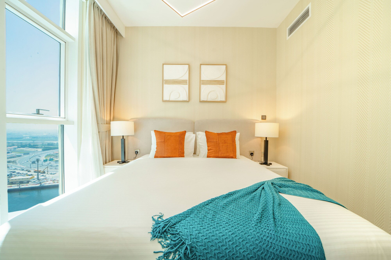 Bedroom, Impressive 2BR Apt with Premium, Dubai