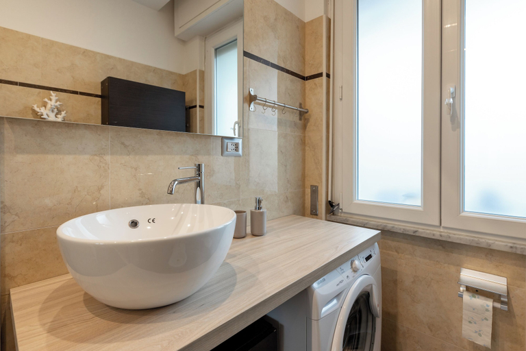Bathroom 4, Cerisola lovely studios in Rapallo, Genova