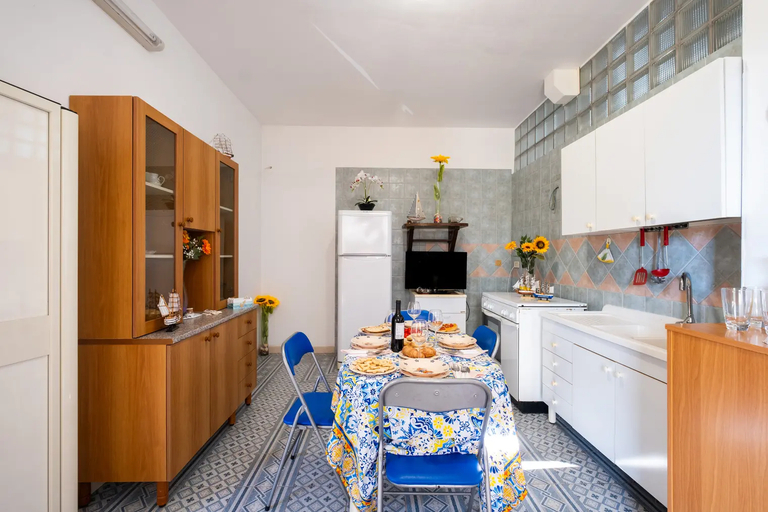 Public areas, Tritone Apartment in Luxury Villa with Shared Pool, Lecce
