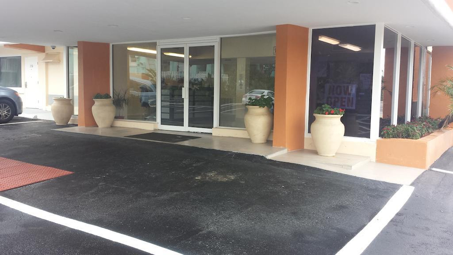 Public Area 3, Quality Inn Daytona Beach Oceanfront, Volusia