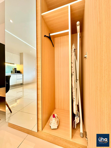 Bathroom 4, Teega Puteri Harbour by RR JBcity, Johor Bahru